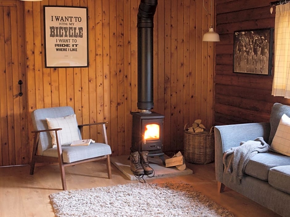 Hillside Log cabin, Ardoch Lodge, Strathyre