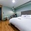 hotel box