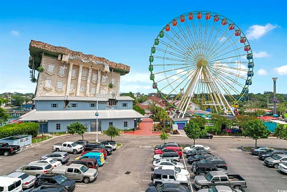 Myrtle Beach Waterway Getaway