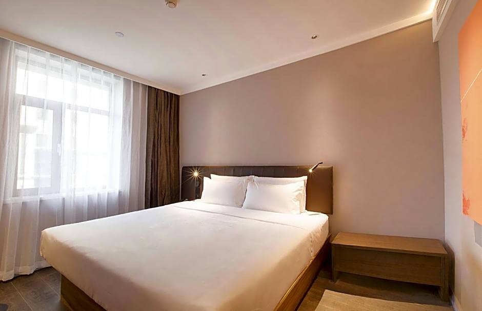 Hanting Hotel Shenyang Zhongjie Shifu Square