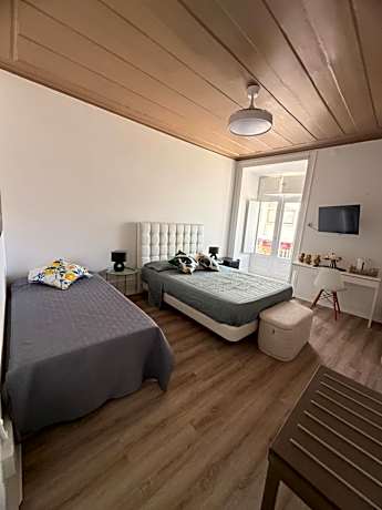 Deluxe Double Room with Extra Bed