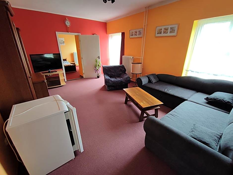 Hotel Béke Sziget Komló