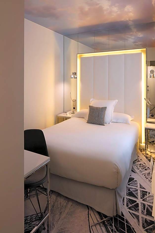 Nouvel Hotel Eiffel