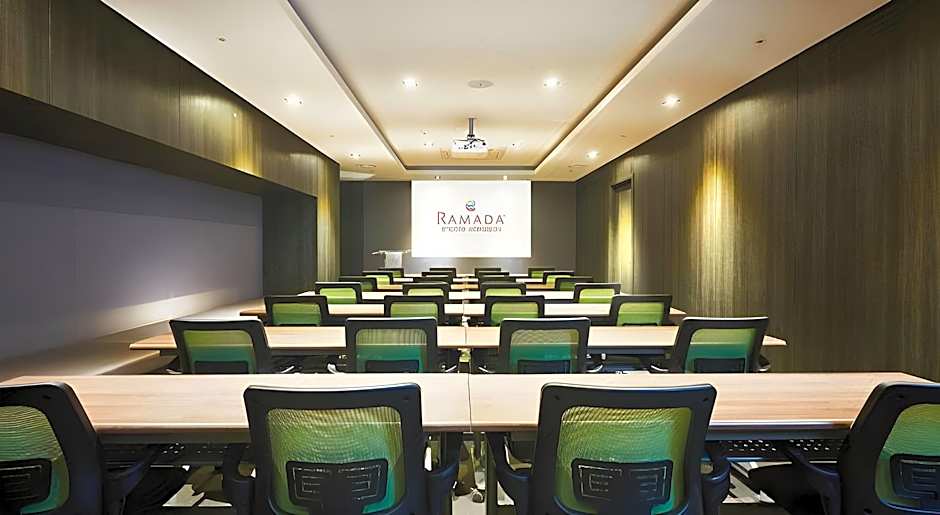 Traum Valley Hotel - formerly jeongseon intoraon hotel