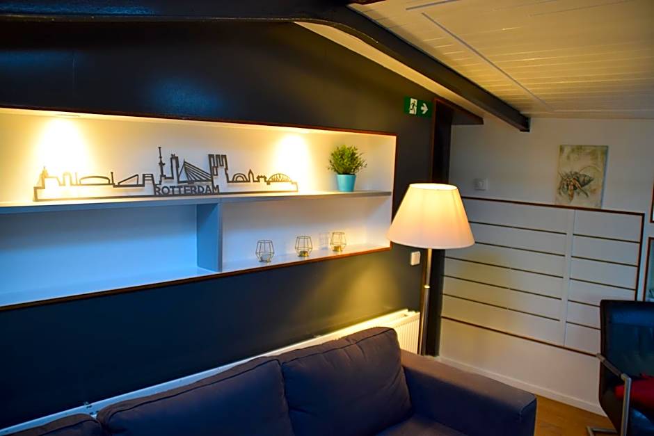 Boathotel Rotterdam Anna