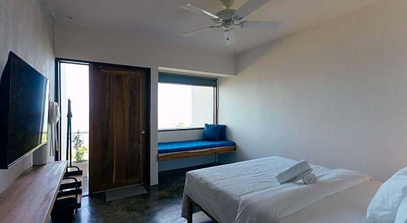 Katig Beachfront Boutique Hotel