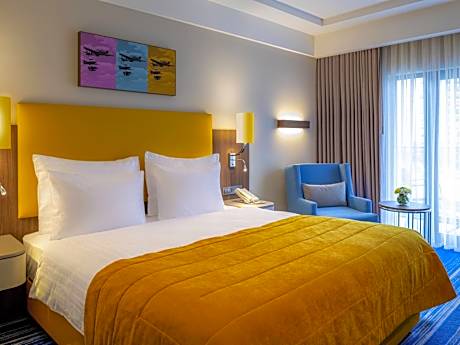 Classic King Connected Room