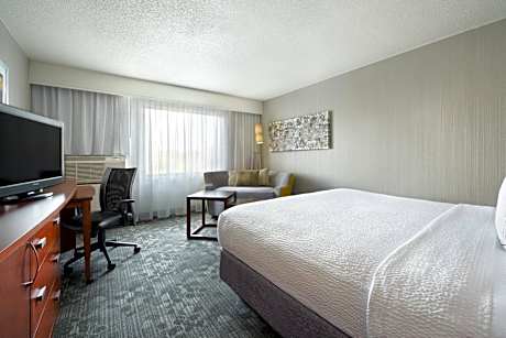 Courtyard by Marriott Mishawaka-University Area