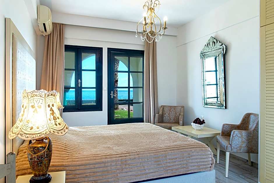 Assa Maris Beach Hotel