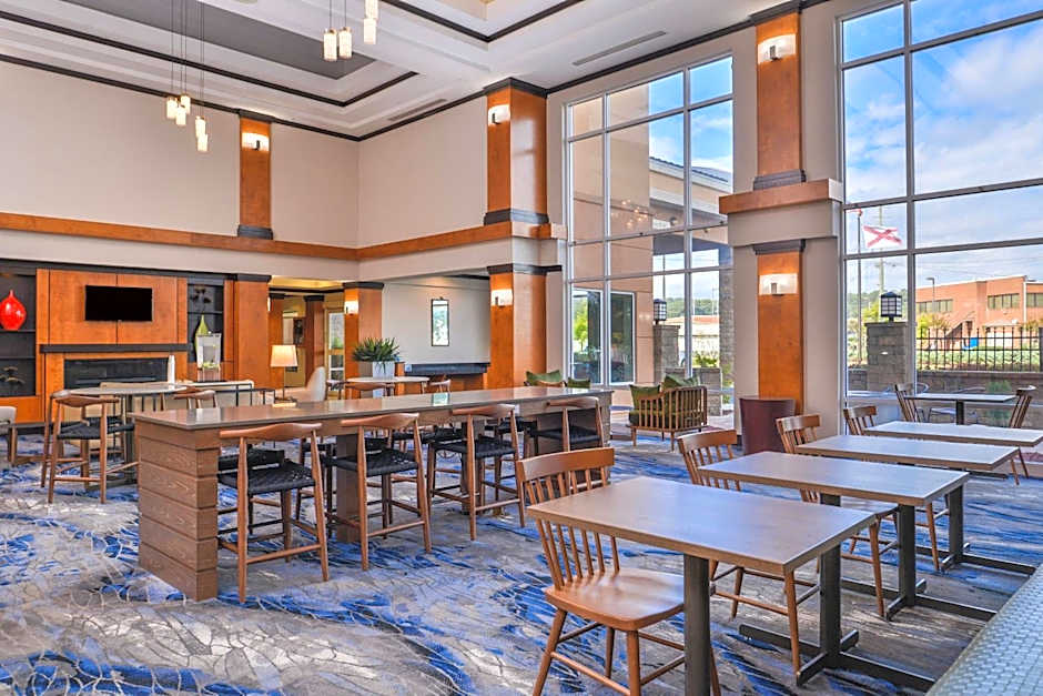 Fairfield Inn and Suites by Marriott Birmingham Pelham/I-65