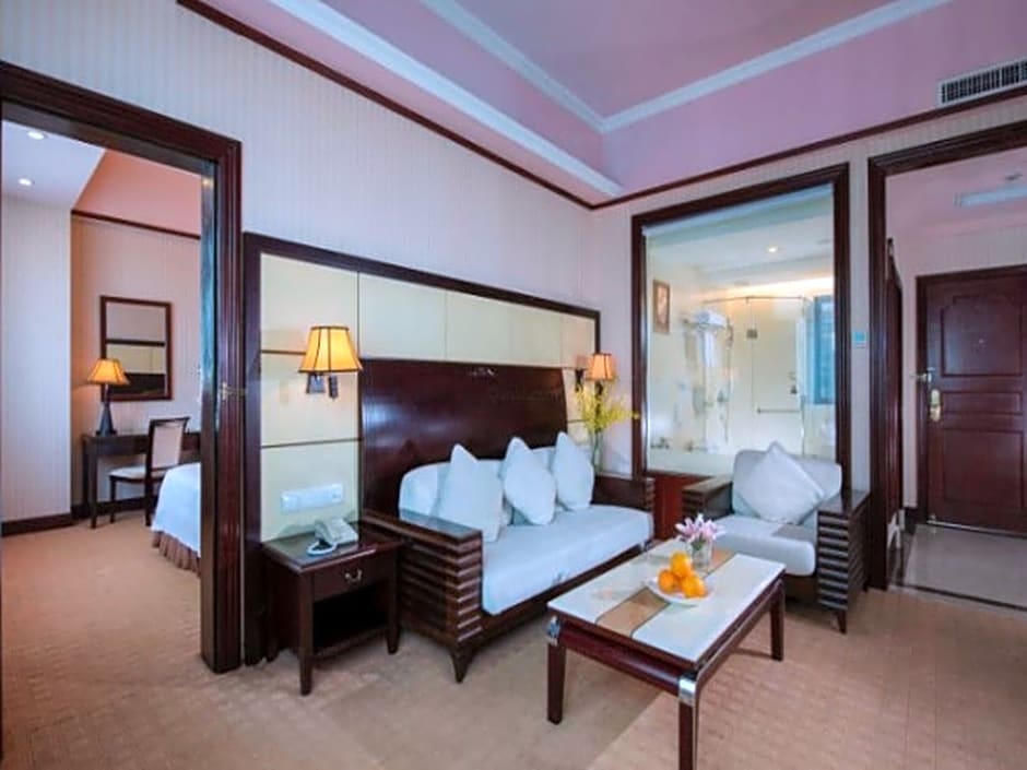 Vienna International Hotel Shenzhen North Station Branch