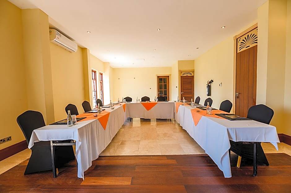 Cocoa Boutique Hotel - Your Kenyan Beachfront Bliss