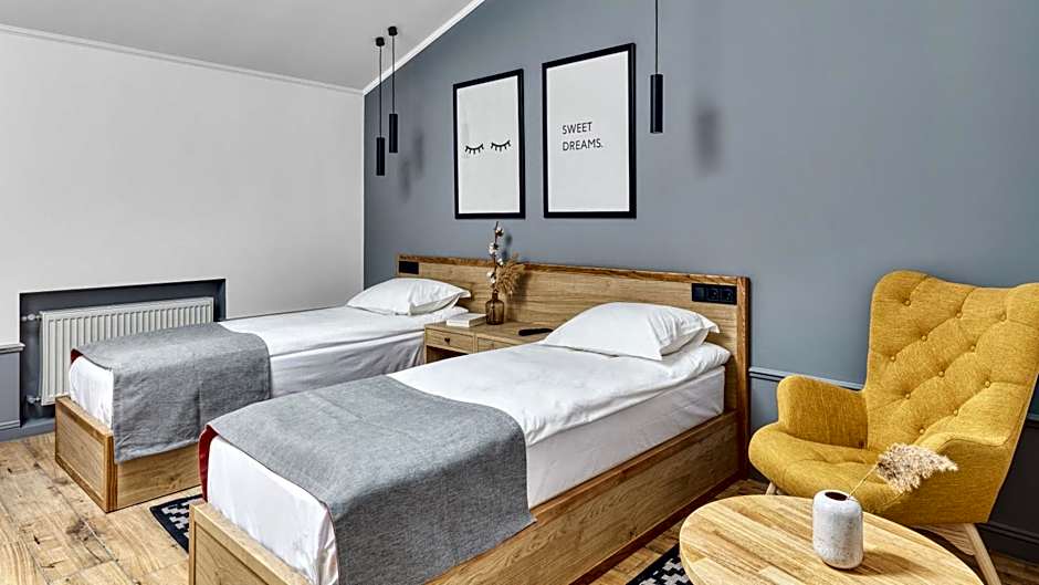 Wine and Pillow Hotel by Frapolli