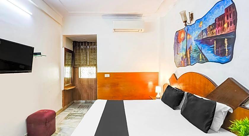 Hotel Chand Palace @ New Delhi Railway Station Delhi