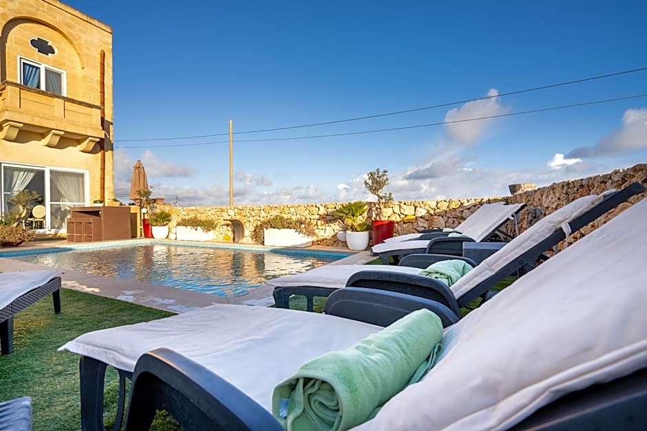 Ajuga Luxury Boutique B&B