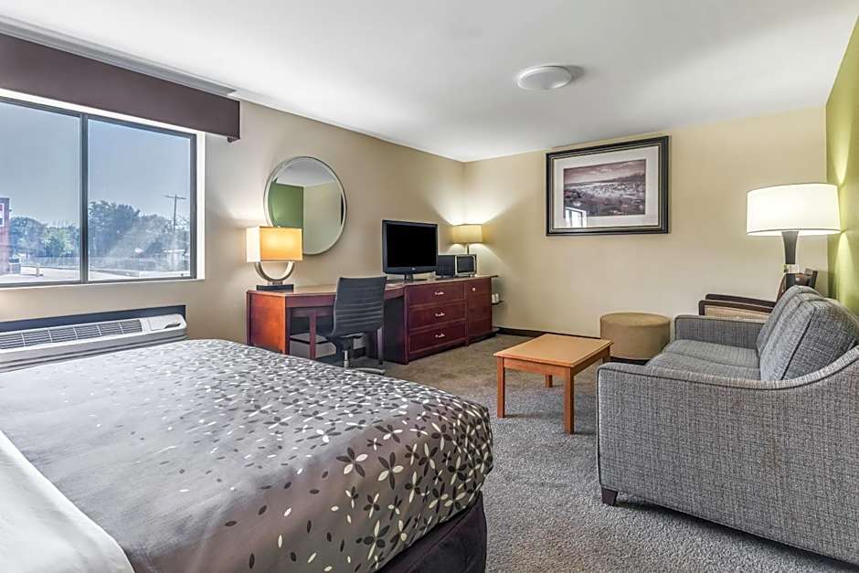 Travel Inn and Suites