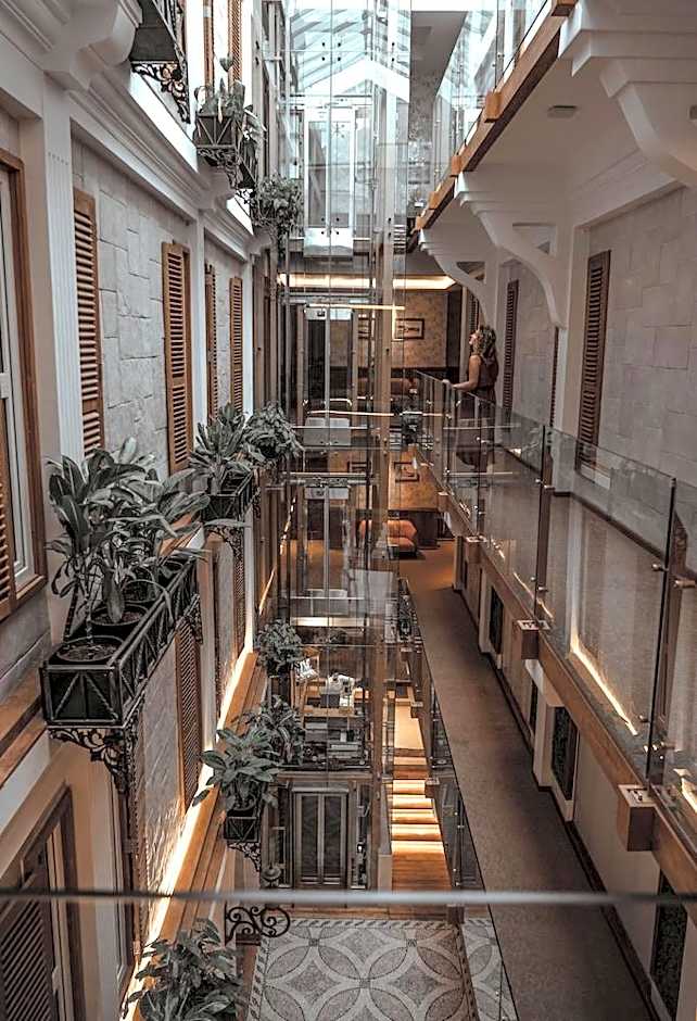 The Radh Hotel