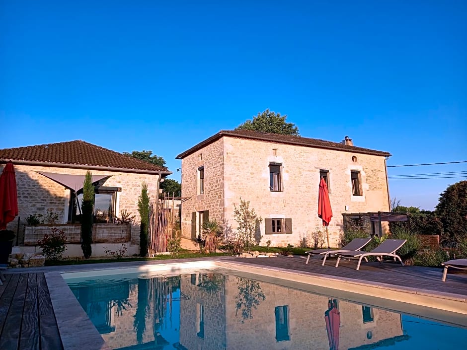Photo 1 of 50 of Maison Reces