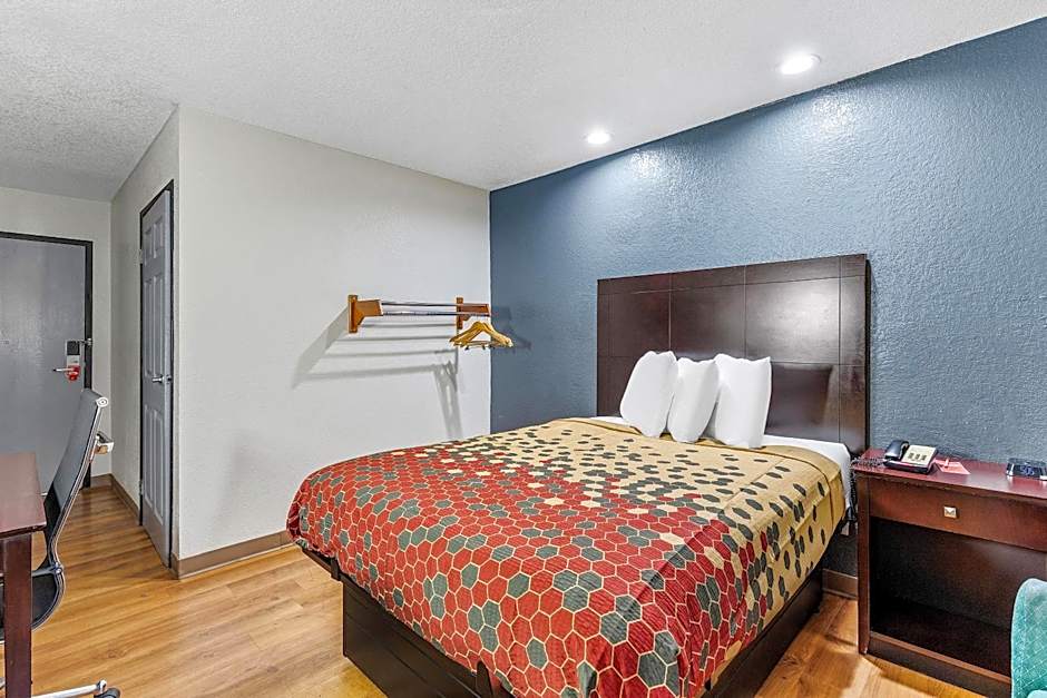 Econo Lodge Akron Copley Northwest