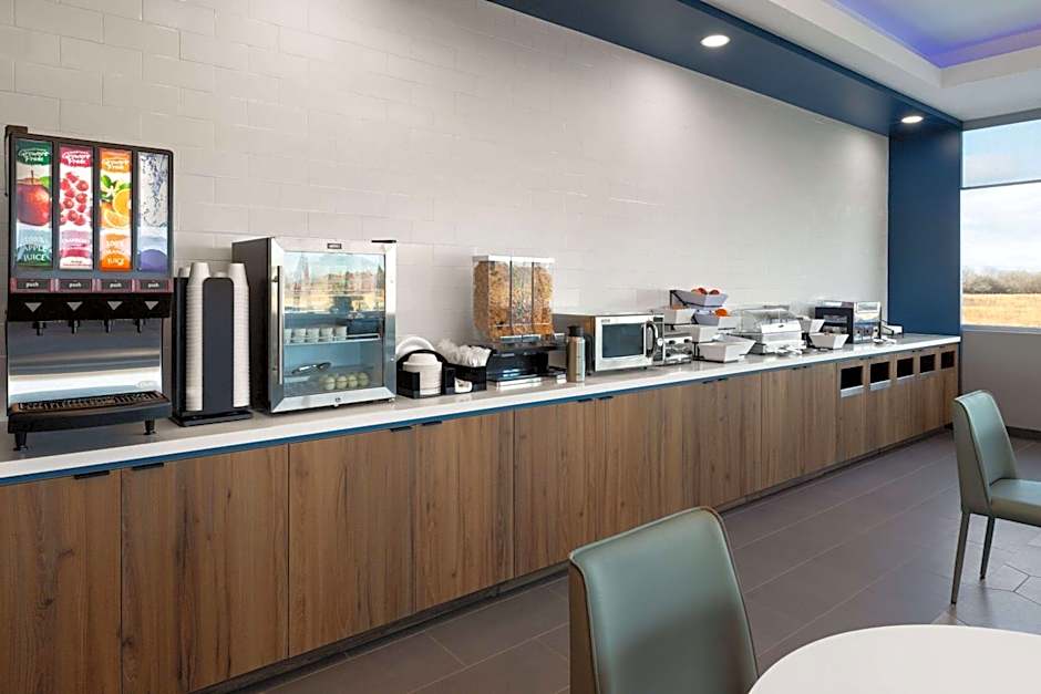 Microtel Inn & Suites by Wyndham Olive Branch