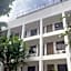 The Palines Apartment Hotel - Muntinlupa Near Evia