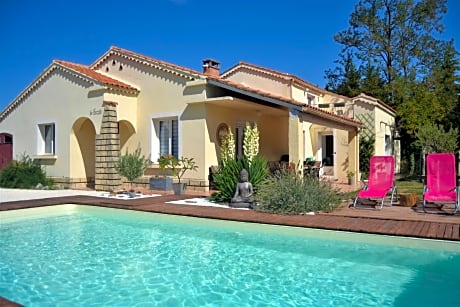 B & B "Les Charmettes"