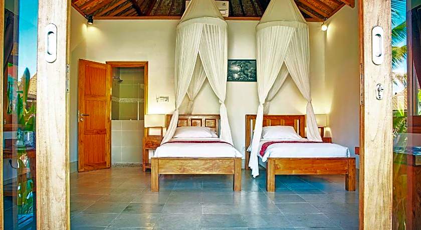 Three Monkeys Villas