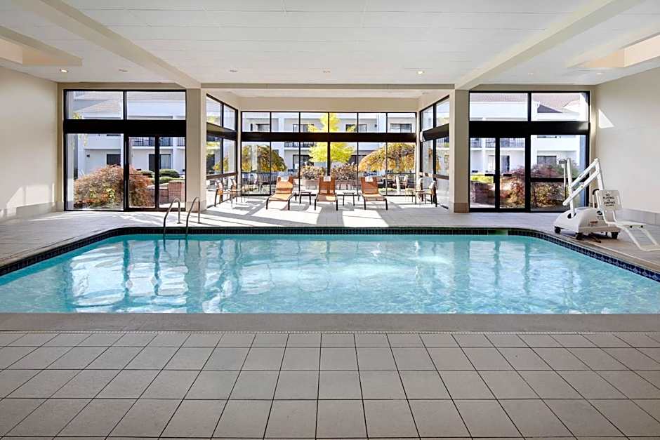 Courtyard by Marriott Detroit Southfield