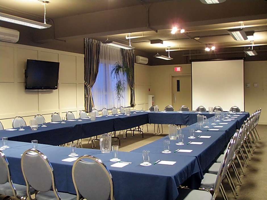 Hotel Les Suites Labelle