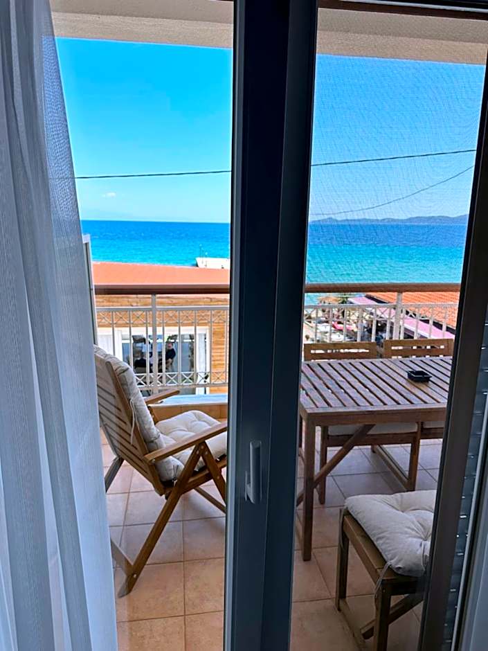 La Scala family apartments