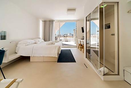 Suite with Sea View