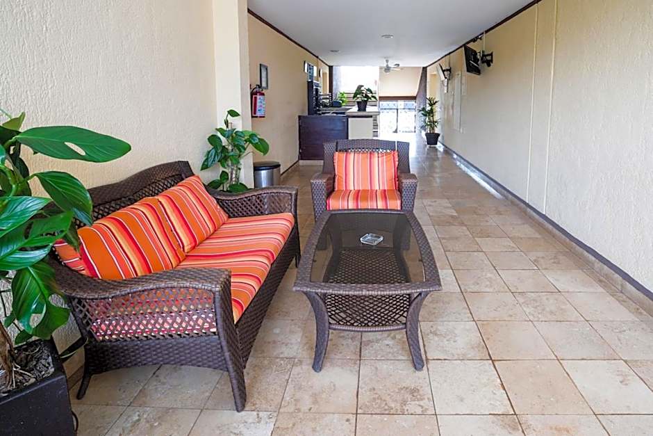 Capital O Hotel Los Caracoles