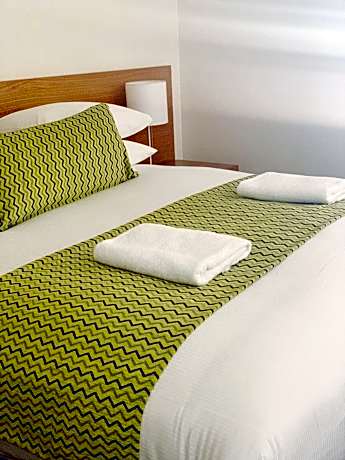 Red Earth Motel