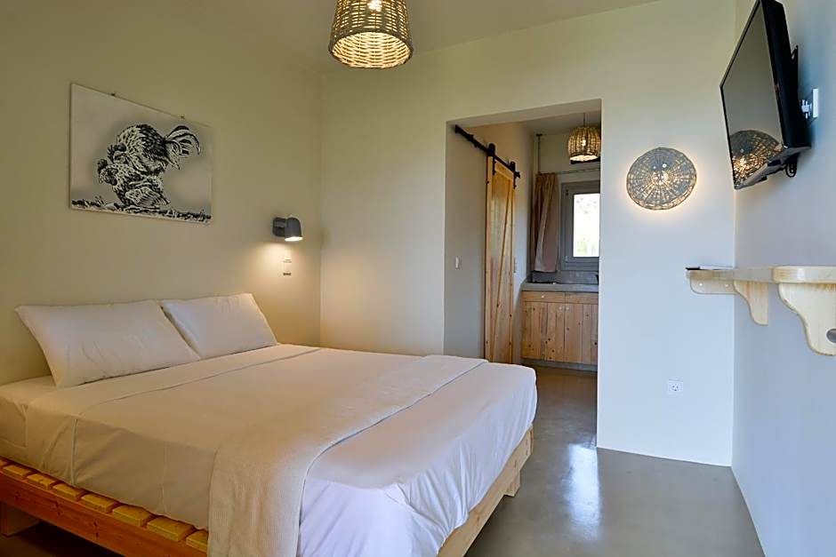 Rooster Guesthouse Rooms