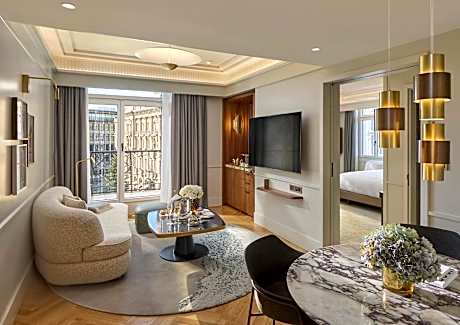 Two-Bedroom Family Suite
