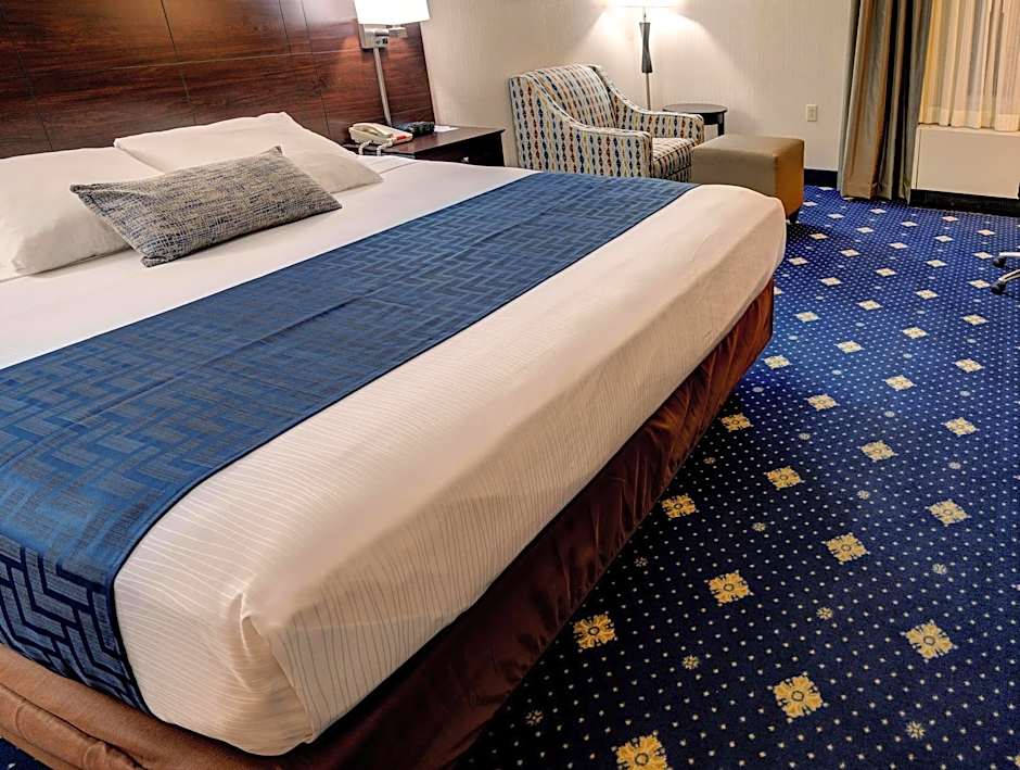 Baymont Inn & Suites by Wyndham Groton-Mystic