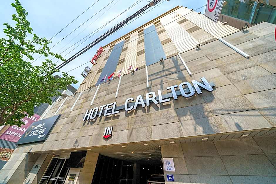 Hotel Carlton