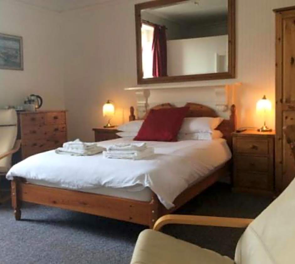 Cavell House Bed and Breakfast