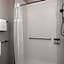 Holiday Inn Express & Suites Alton St Louis Area By IHG