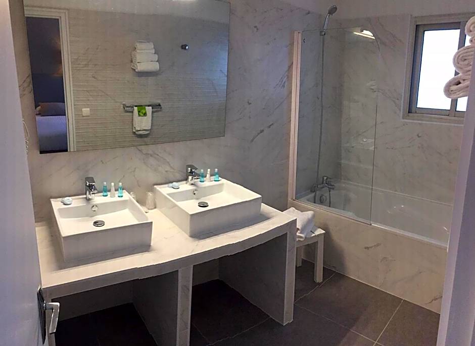 Le Galion Hotel et Restaurant Canet Plage - Logis