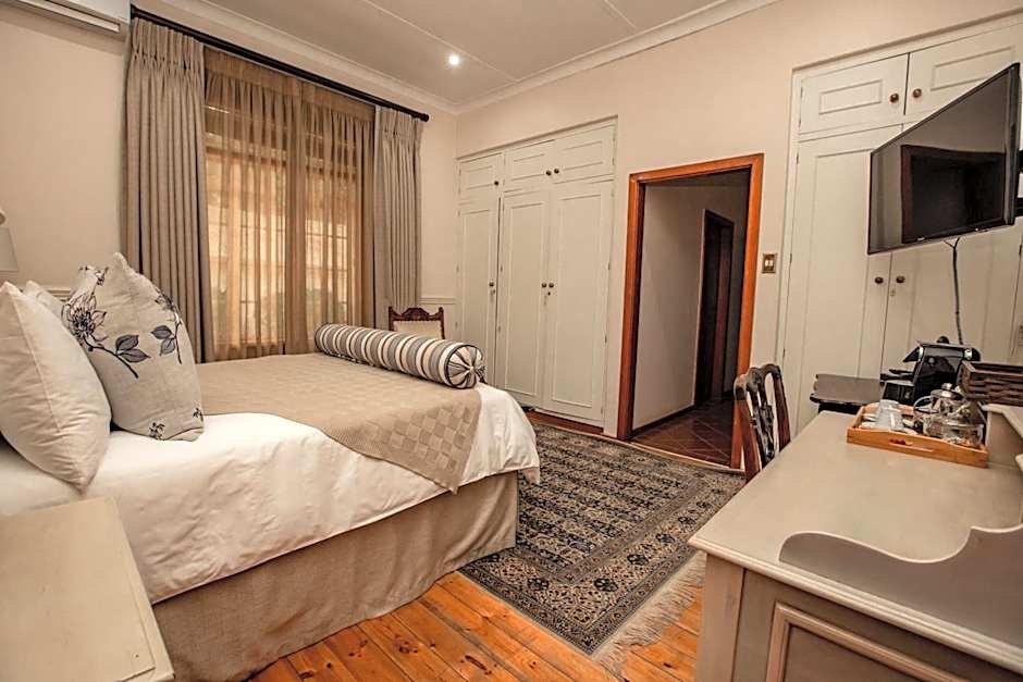 Kleine Constantia Boutique Guest House