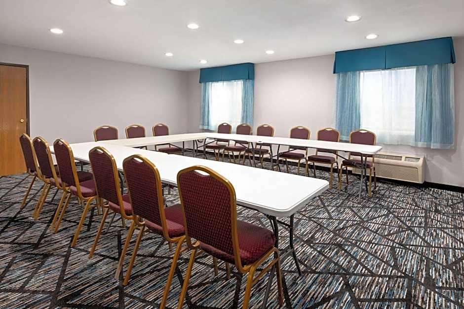 Baymont by Wyndham Warrenton