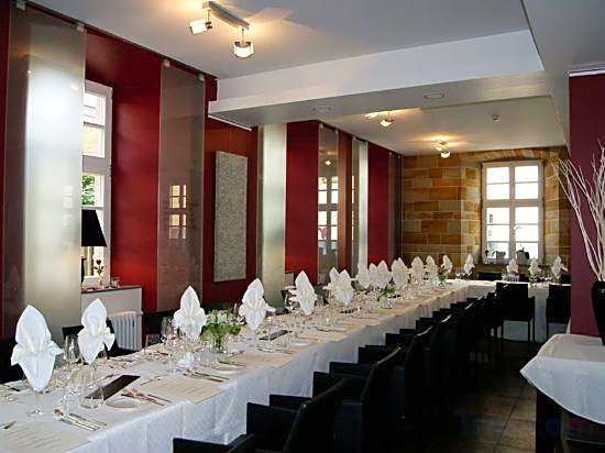 Schlosshotel Bergzaberner Hof