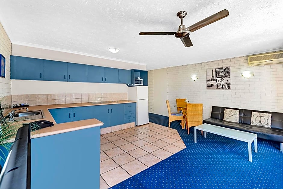 Broadbeach Travel Inn Apartments