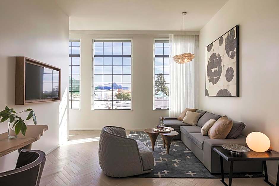 Kimpton La Peer Hotel By IHG