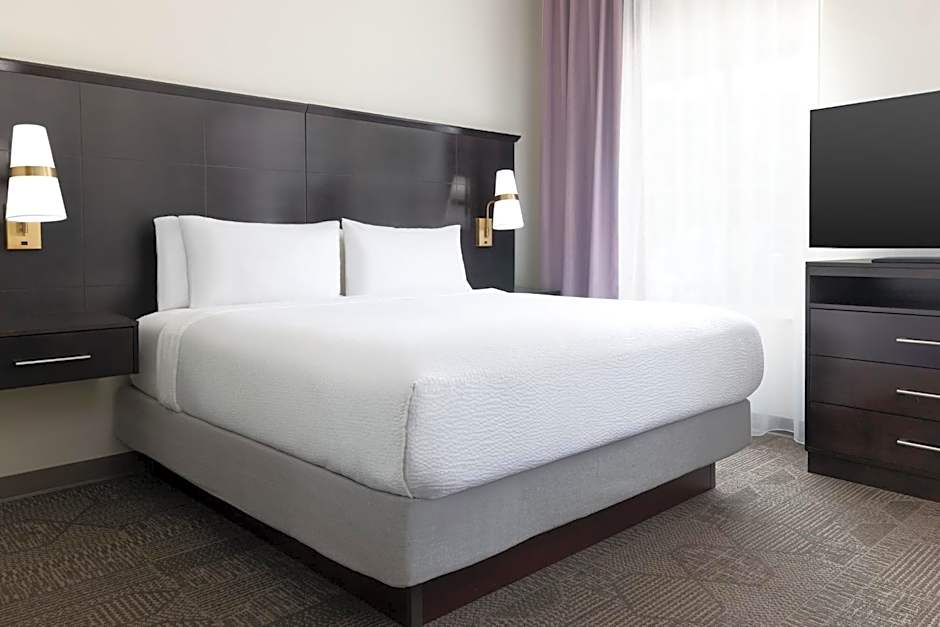 Staybridge Suites Denver- Central Park By IHG