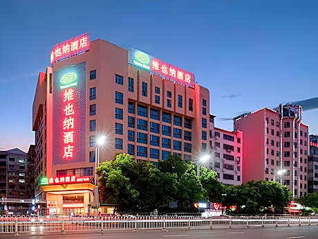 Vienna Hotel Hunan Hnegyang Chuanshan Road 1st of Huanan