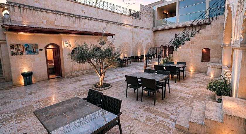Palmyra Boutique Hotel