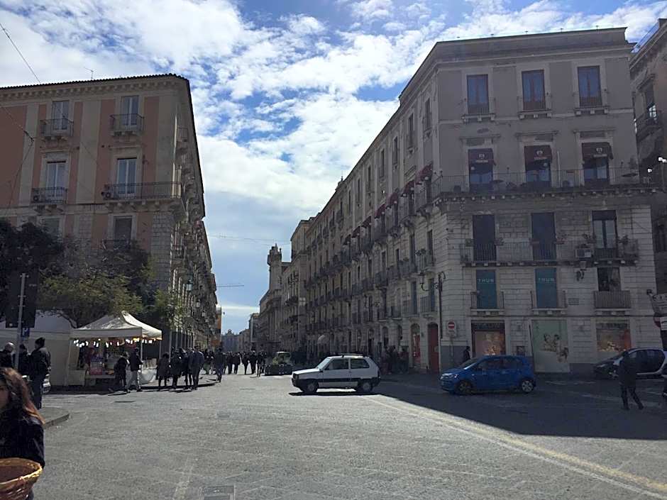 The Artist's Home Catania Centro