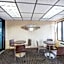 Econo Lodge North